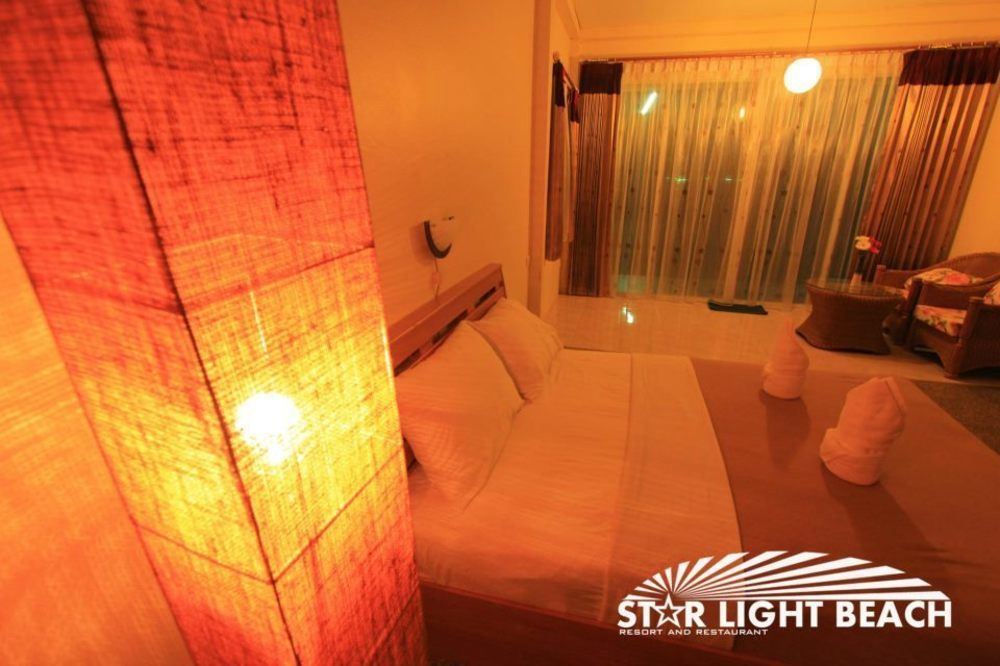 Star Light Beach Resort And Restaurant Chumphon Buitenkant foto