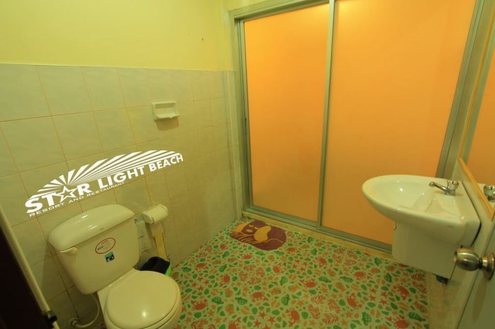 Star Light Beach Resort And Restaurant Chumphon Buitenkant foto
